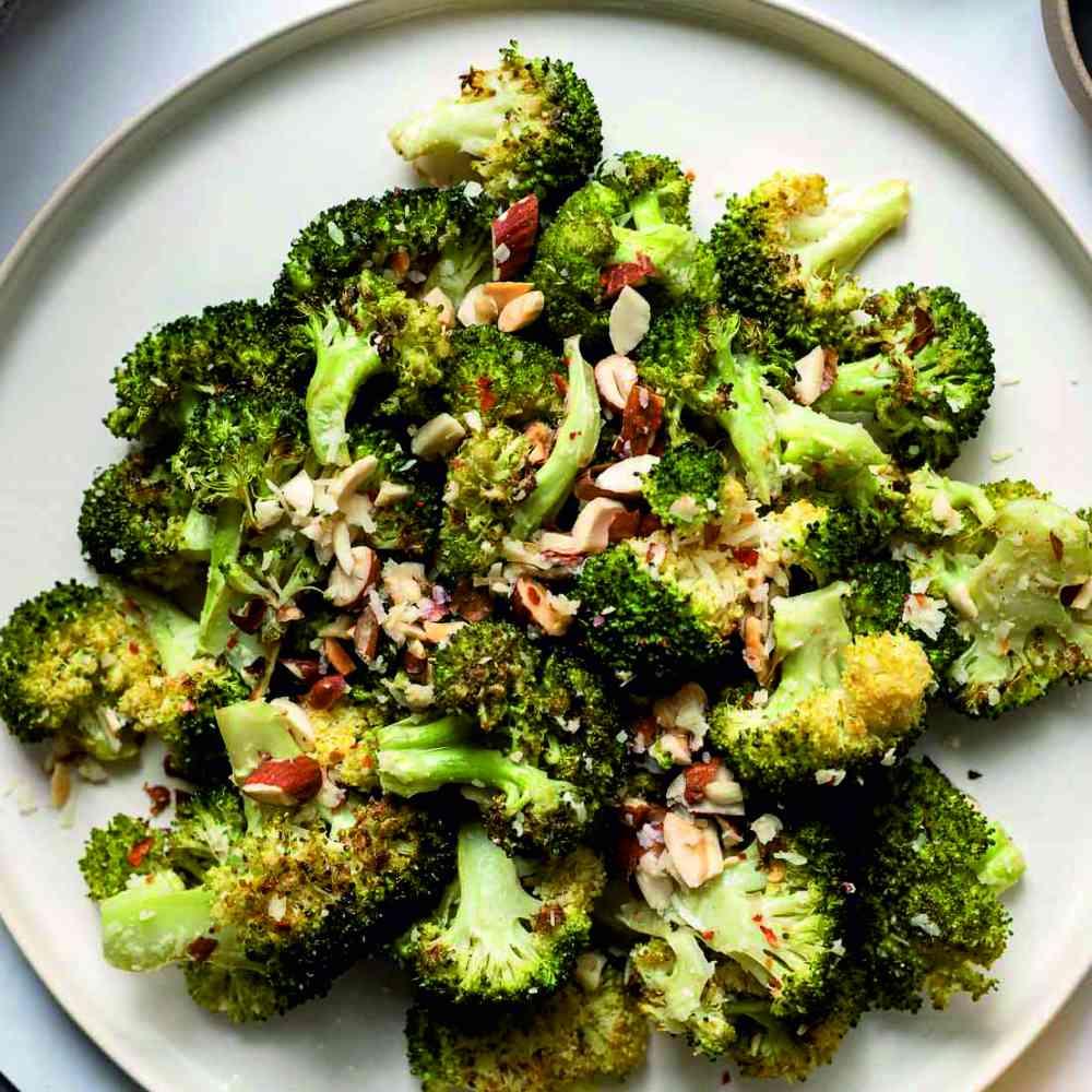 Lemon Steamed Broccoli