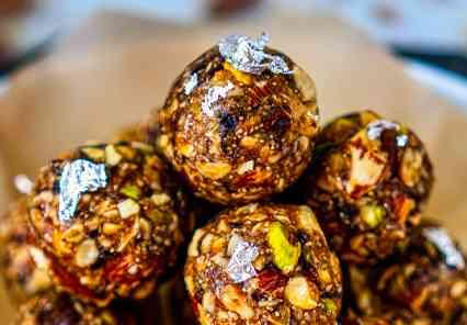 Dry Fruit Ladoo