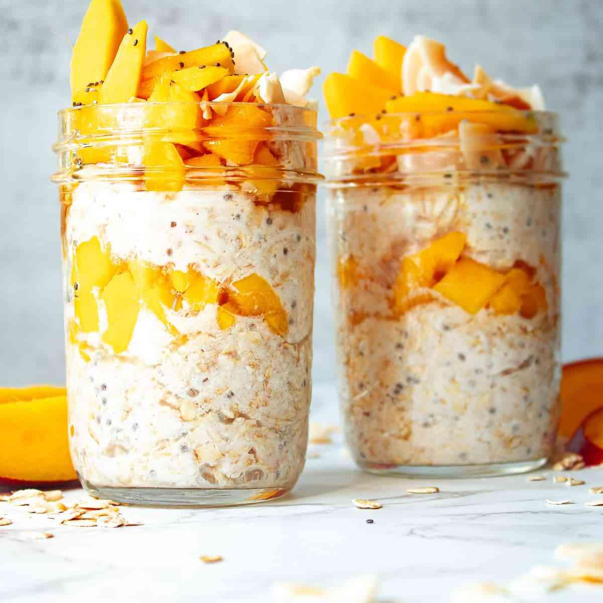 Overnight Oats with Mango