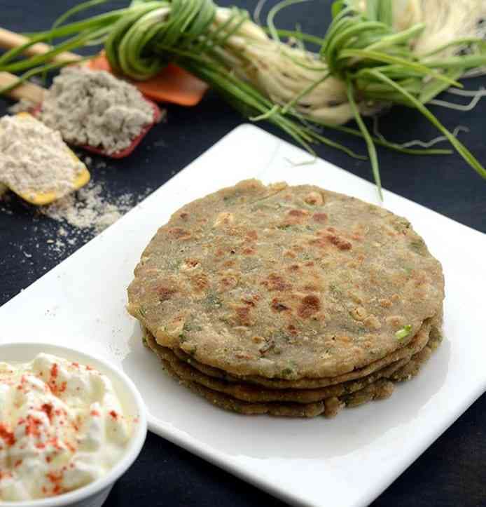 Lehsuni Bajra Roti